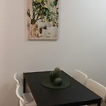 Апартаменти View 4 *